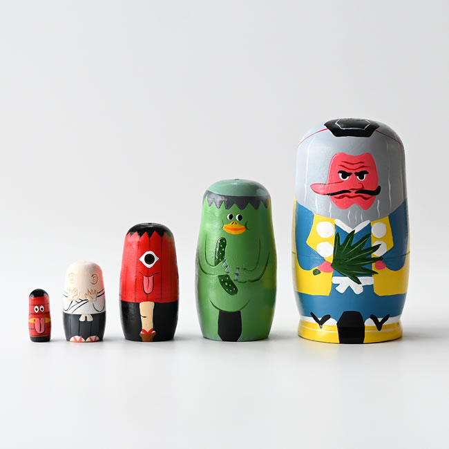  
のっぺらぼう・提灯お化け・からかさ小僧・河童・天狗のマトリョーシカ 