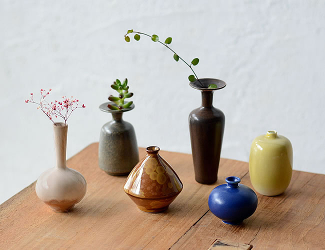 春夏秋冬おさんぽシリーズ Ｅ 陶器の花瓶 通販