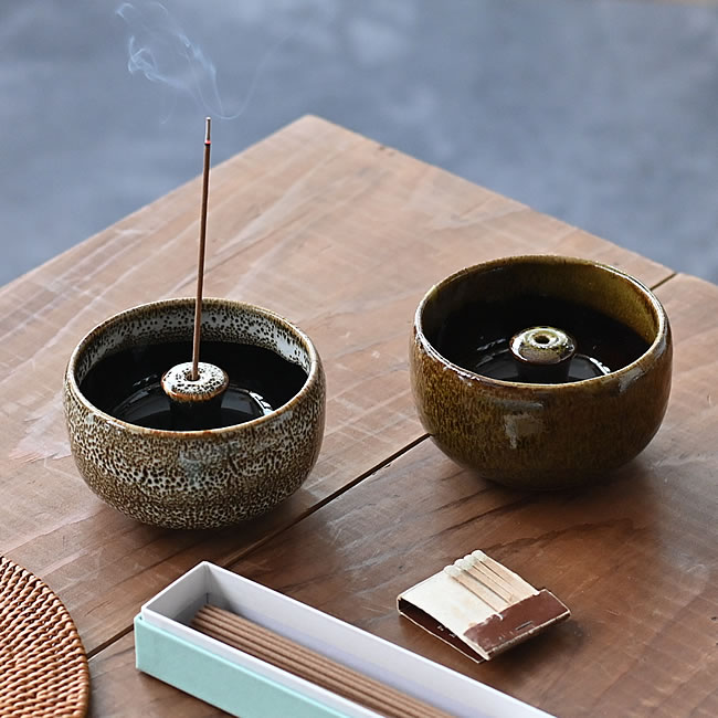 抹茶碗のお香立て