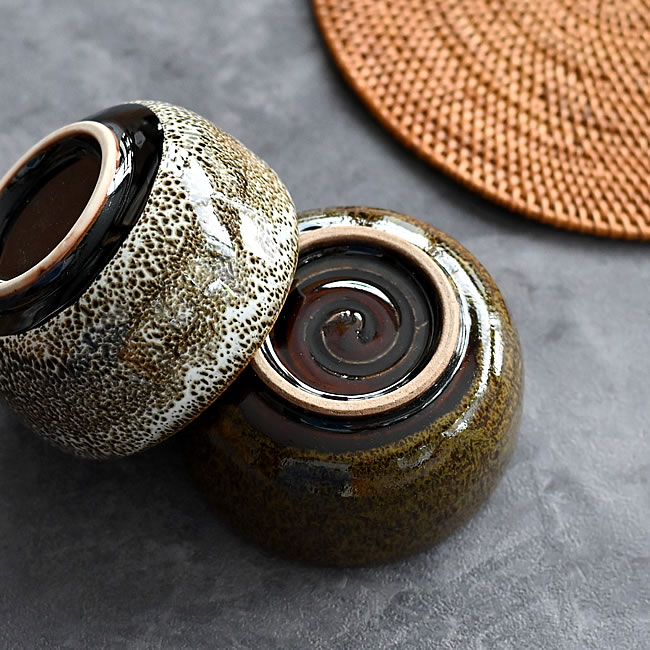 抹茶碗のお香立て