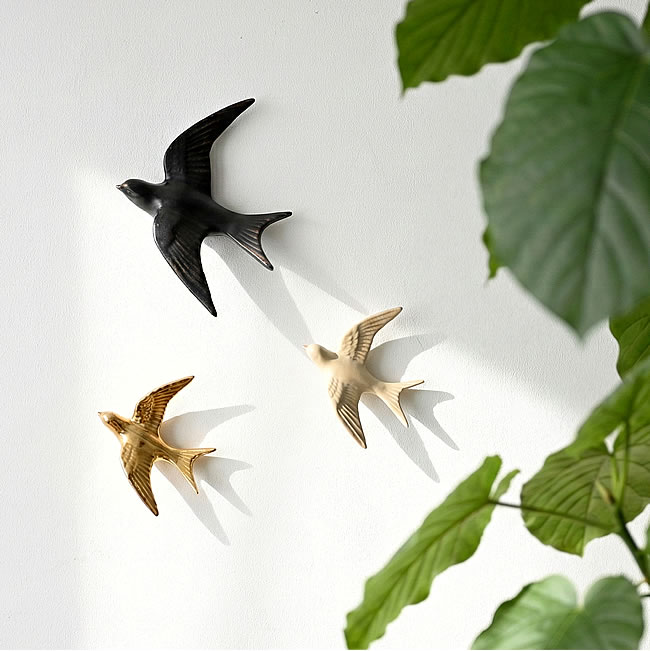鳥 ウォールオブジェ 壁掛けオーナメント レジン製 バードモチーフ