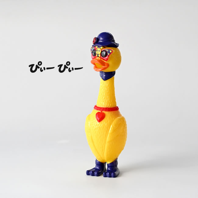 ぴぃーぴぃーの文字入り黄色いアヒルモチーフのスクイーズアニマル単体