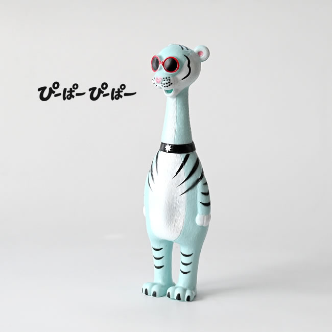 ぴーぱーぴーぱーの文字入りミントカラーのネコ科モチーフのスクイーズアニマル単体