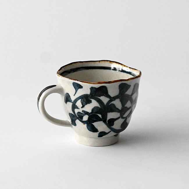  
たこ唐草模様のマグカップ単体イメージ 