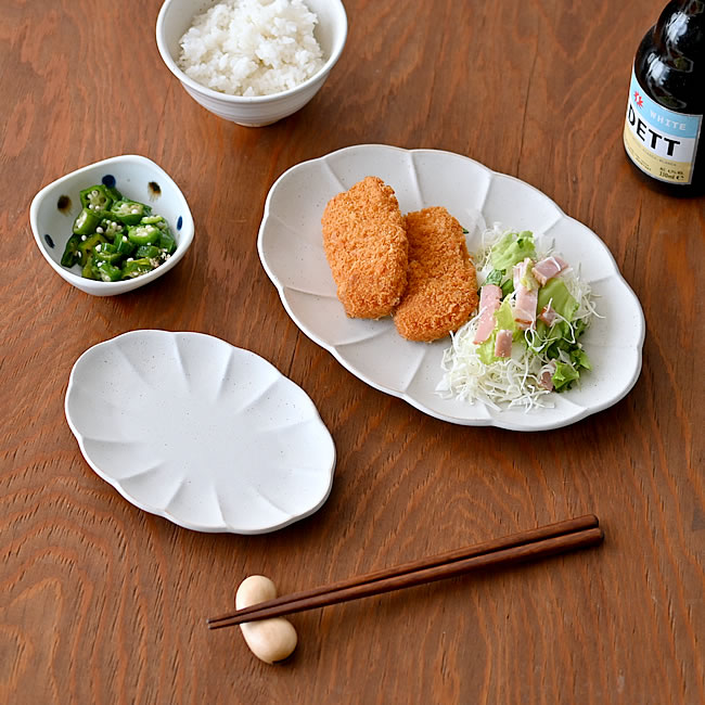  
Petalo オーバルプレート 