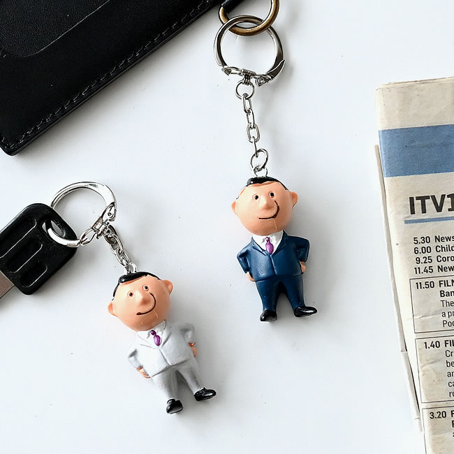  
ALFI社 ハンドペイントの紳士フィギュア キーリング 全色集合 