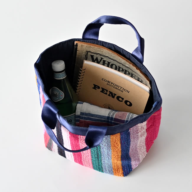 PUEBCO パイルレインボー トートバッグ 収納イメージ