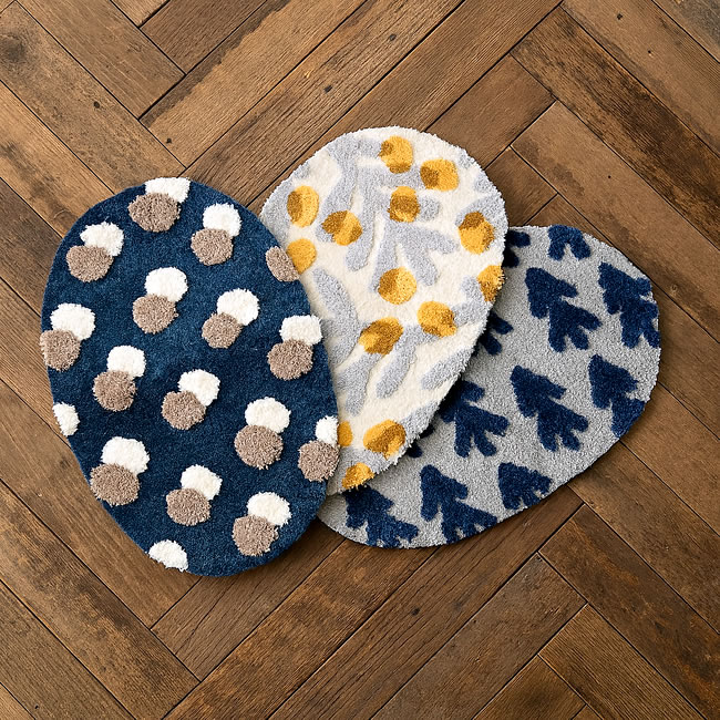  
ブロックプリント柄を立体的に織り上げたオーバルマット3柄／玄関マット 