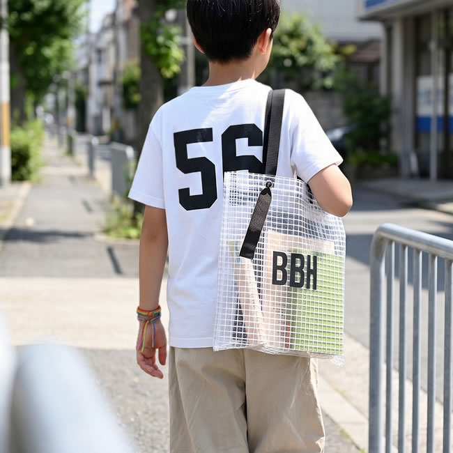 BBH クリアチェックトート SMALL ブラック 着用イメージ