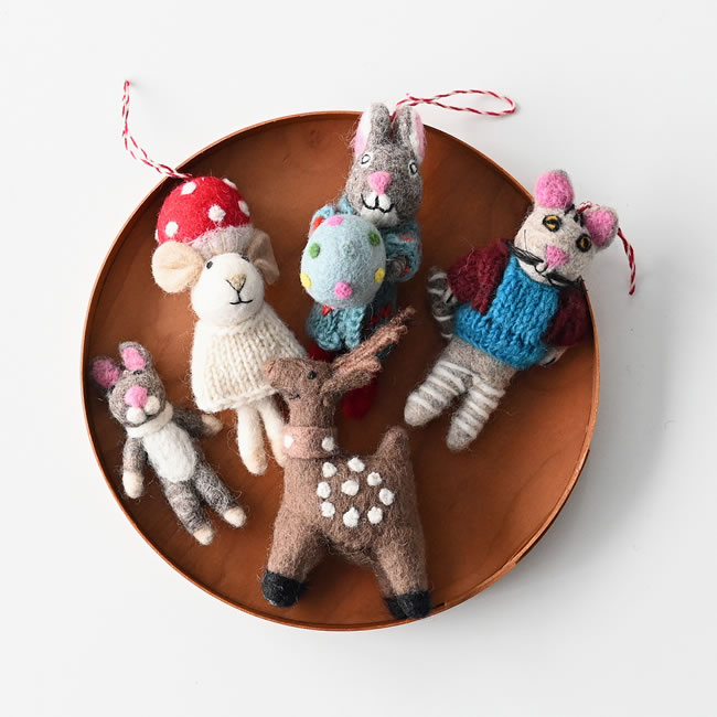 フェルトオーナメント】ネパールの手づくりで楽しむ冬の動物飾り