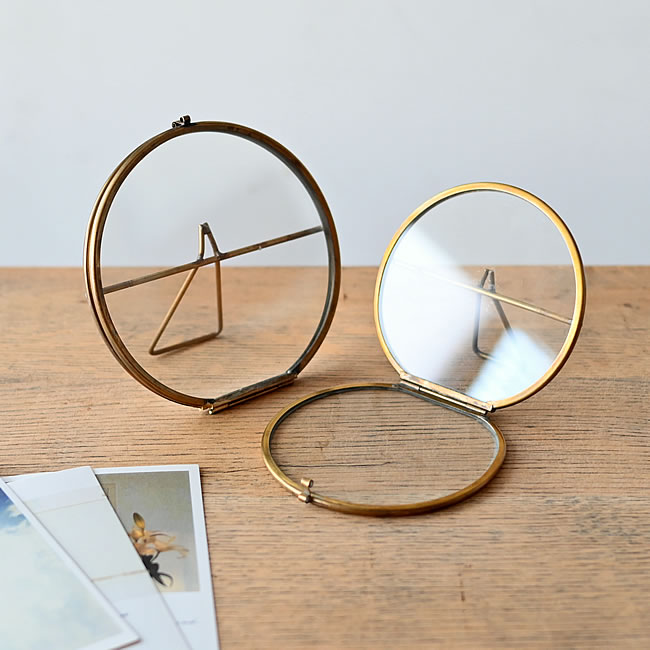  
BRASS サークルフレーム 