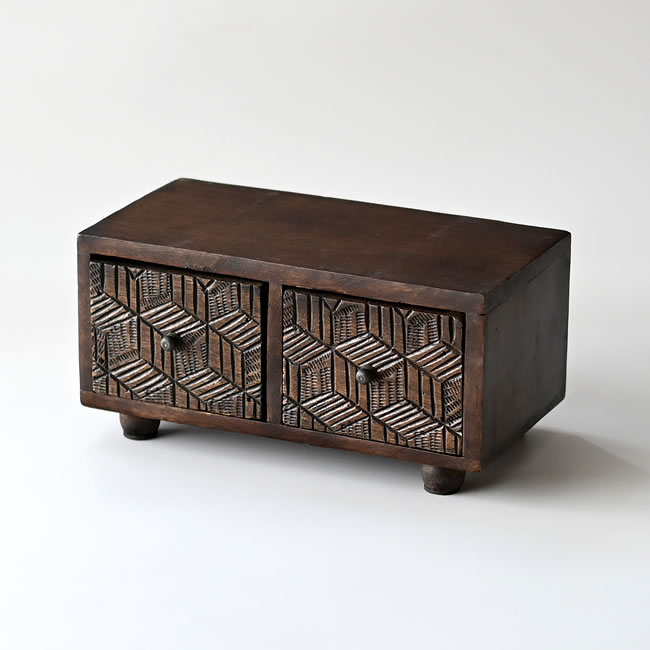  
マンゴーウッド素材の脚付きレトロミニキャビネット 