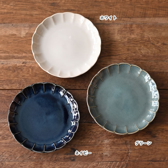 ネイビー・グリーン・アイボリーのカラーバリエーション