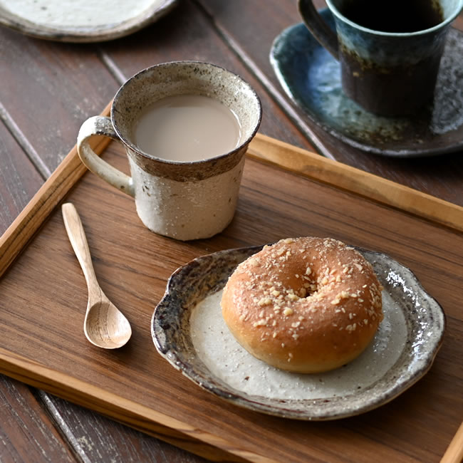  
土岐 カップ＆ソーサー 